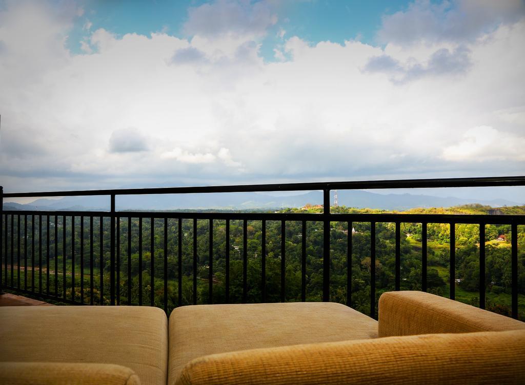 Romance Hills Hotel Kandy Eksteriør bilde